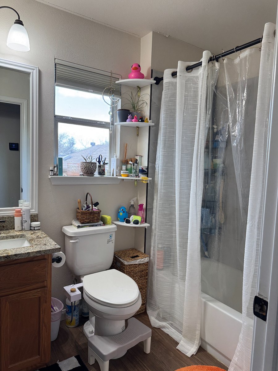 Shared bathroom
