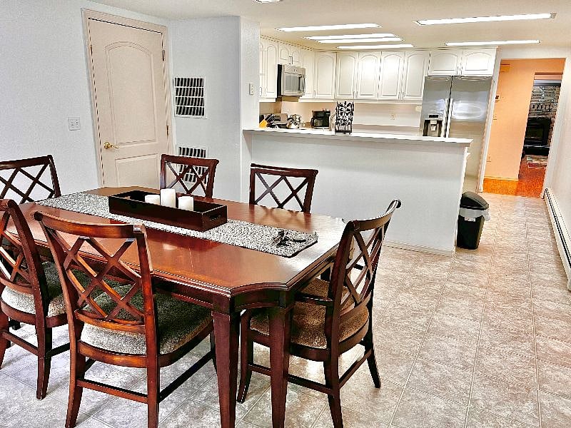 Furnished Finder property 403871_2 photo 3