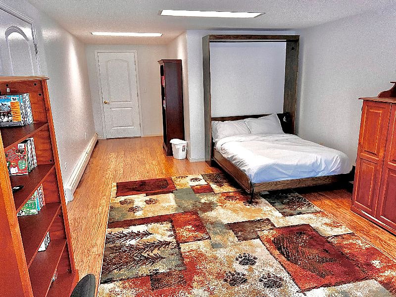 Furnished Finder property 403871_2 photo 8