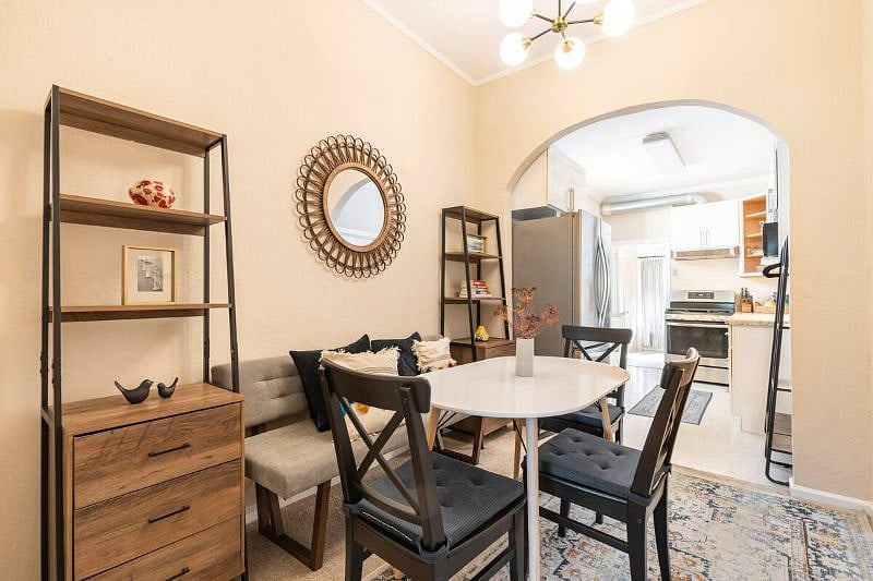 Furnished Finder property 403872_1 photo 10