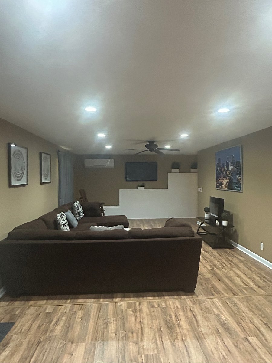 Furnished Finder property 403897_1 photo 11