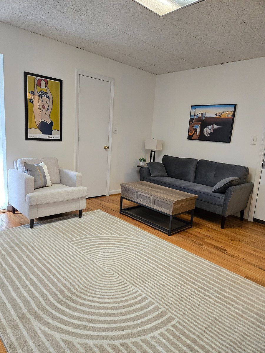 Furnished Finder property 403911_1 photo 18