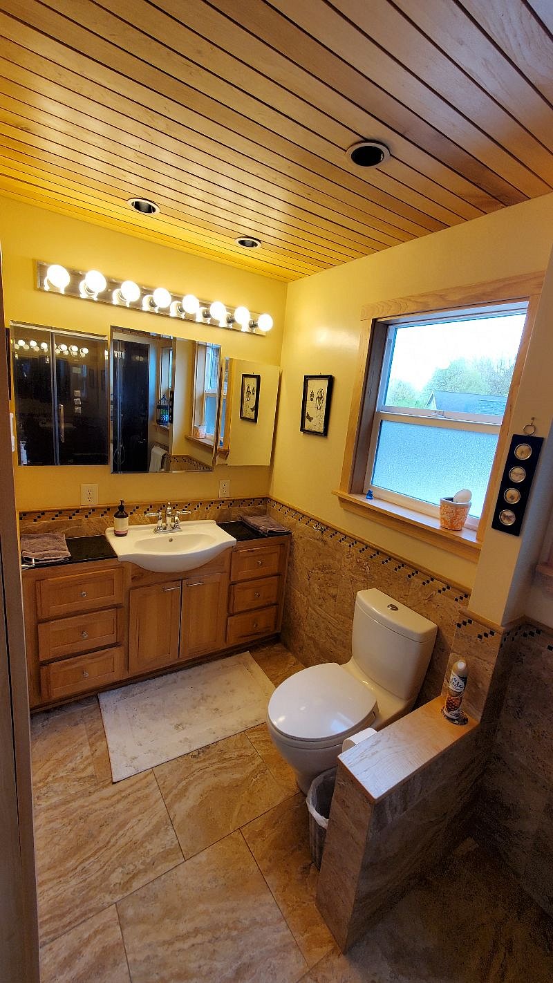 Furnished Finder property 403916_1 photo 12