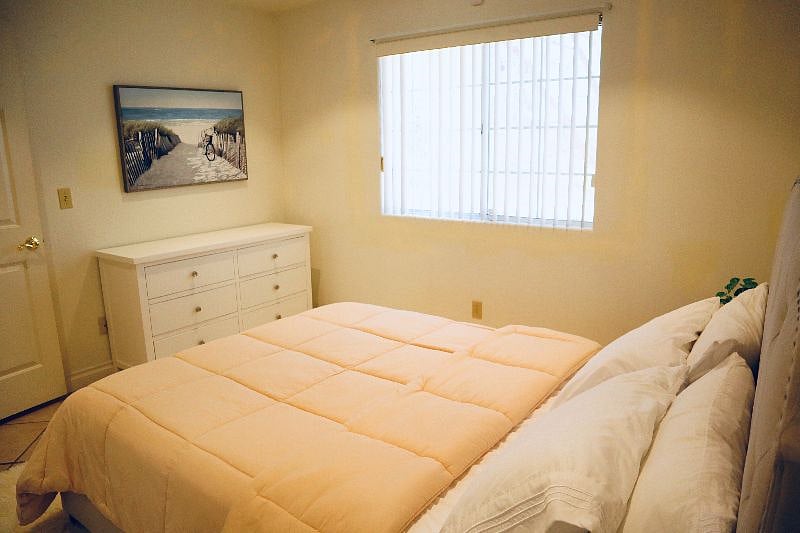 Furnished Finder property 403917_1 photo 8