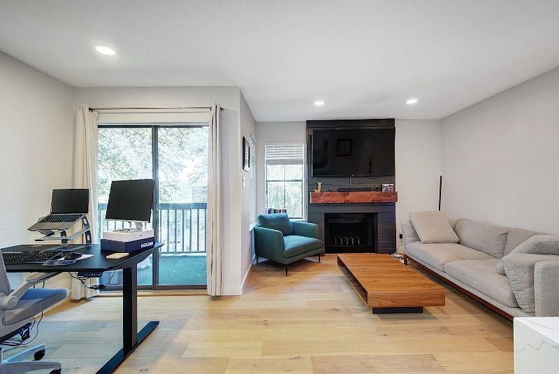 Furnished Finder property 403937_1 photo 7