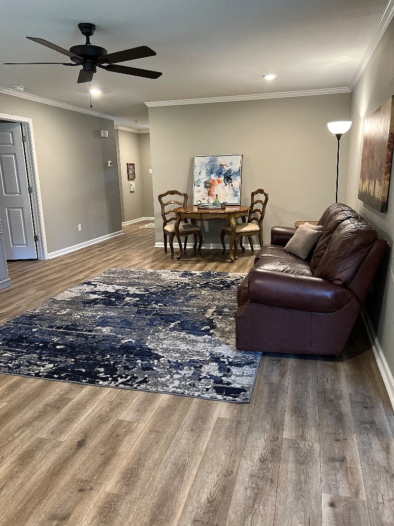 Furnished Finder property 403986_1 photo 14