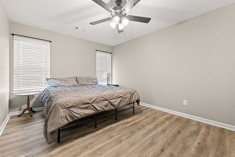 Furnished Finder property 403986_1 photo 18