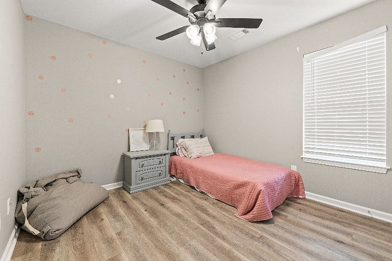 Furnished Finder property 403986_1 photo 26