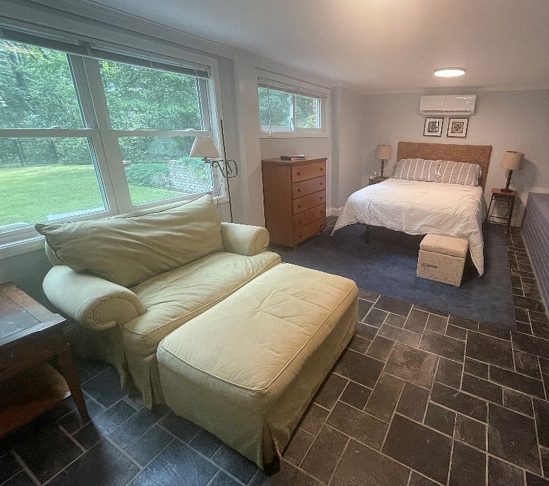 Furnished Finder property 403999_1 photo 2
