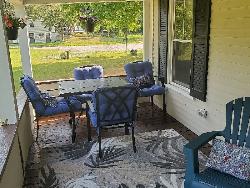 Furnished Finder property 404015_1 photo 16