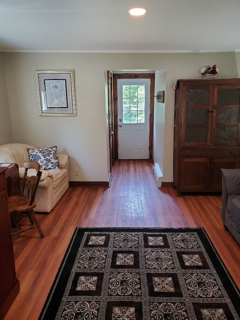 Furnished Finder property 404015_1 photo 4