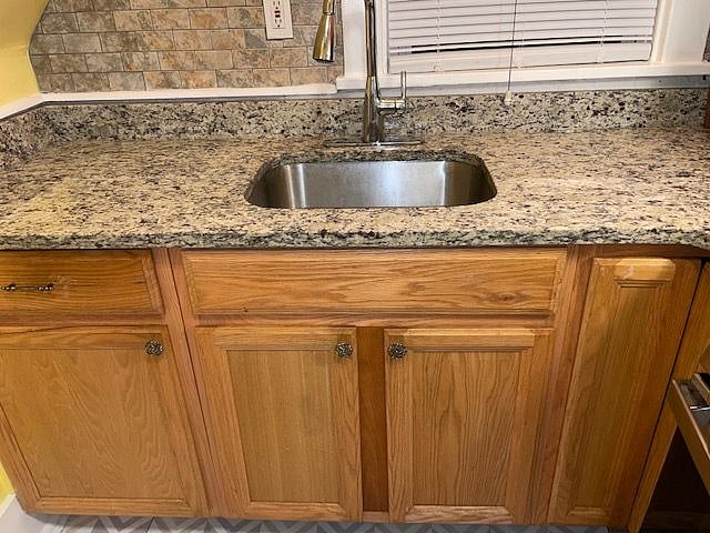 Furnished Finder property 404026_1 photo 16