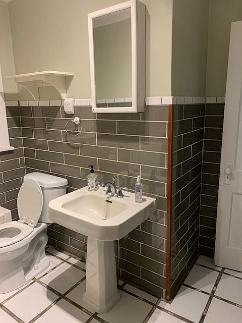Furnished Finder property 404026_1 photo 19