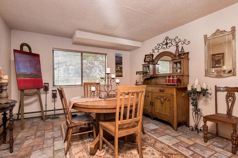 Furnished Finder property 404053_1 photo 3
