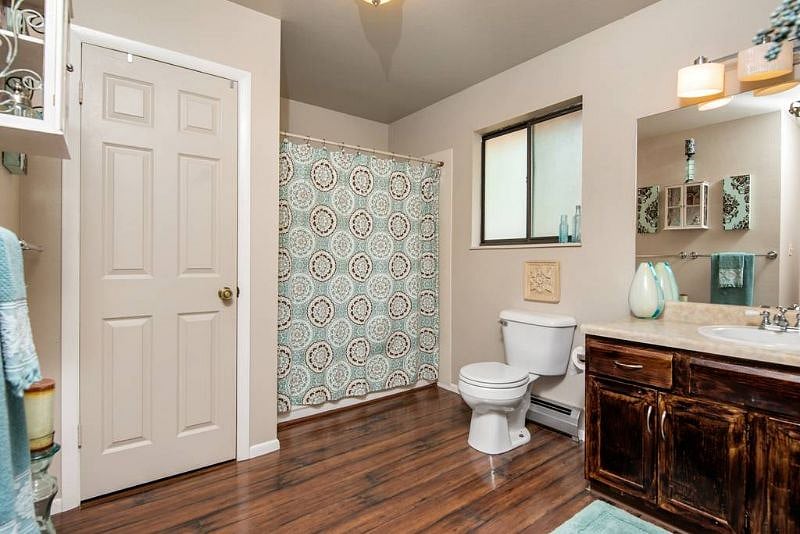 Furnished Finder property 404053_1 photo 18