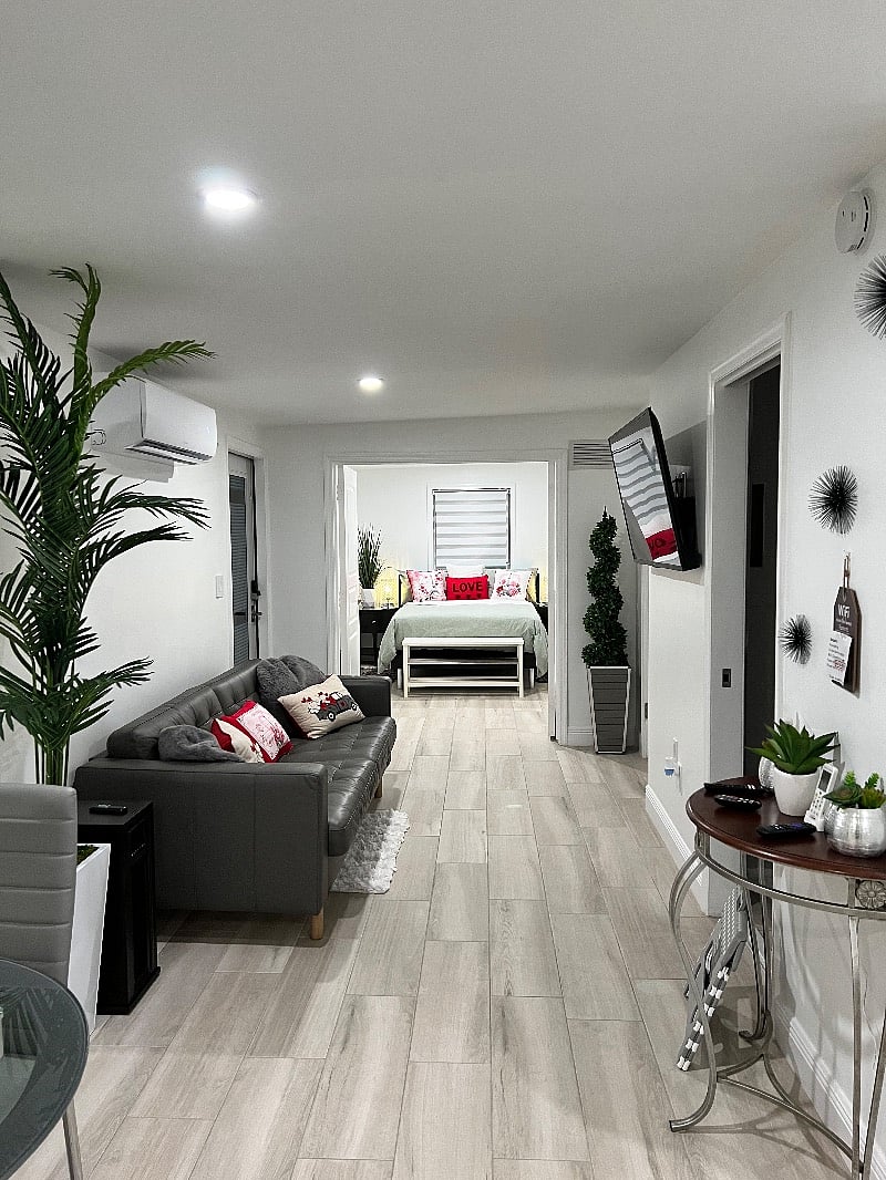 Furnished Finder property 404062_1 photo 8