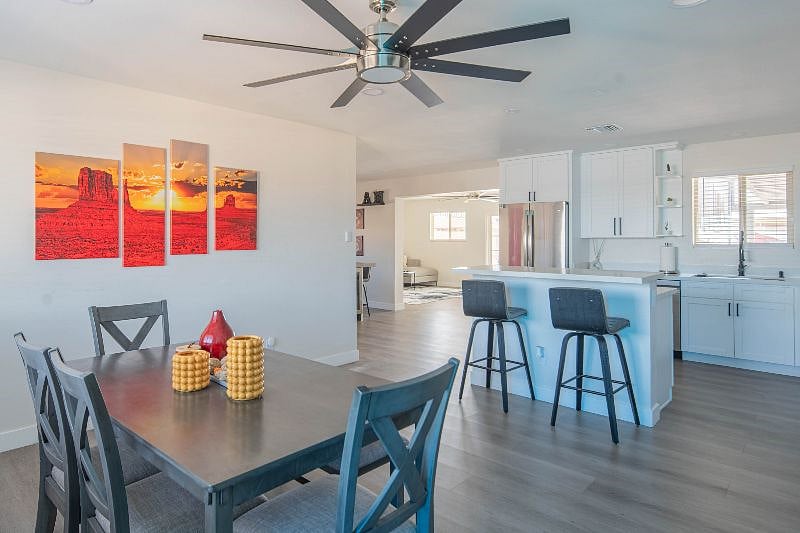 Furnished Finder property 404087_1 photo 3