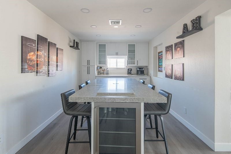 Furnished Finder property 404087_1 photo 8