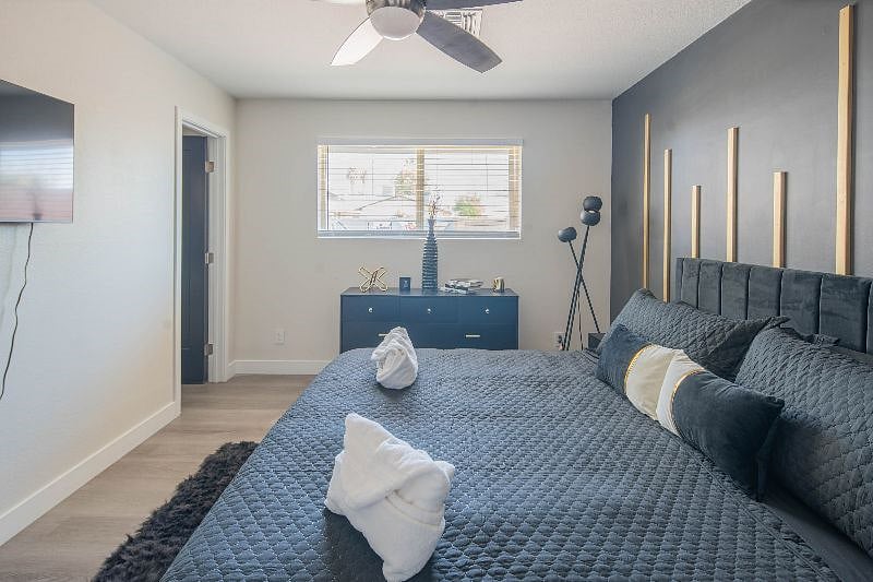 Furnished Finder property 404087_1 photo 13