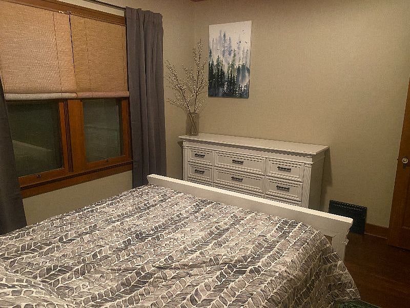 Furnished Finder property 404098_1 photo 4