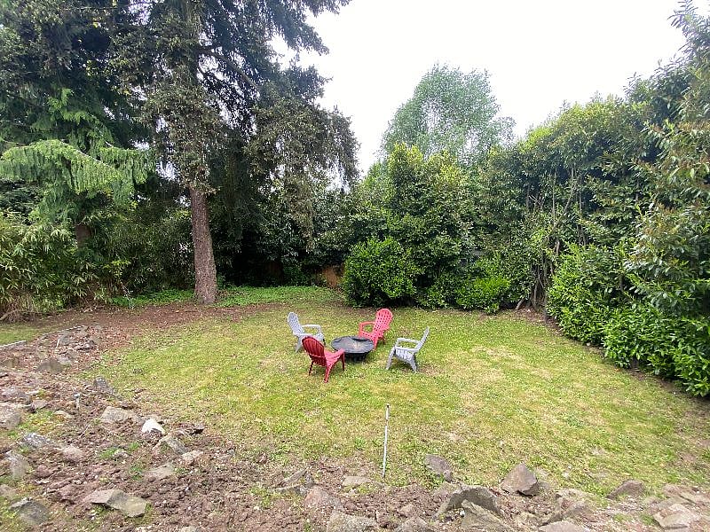 Private backyard with fire pit