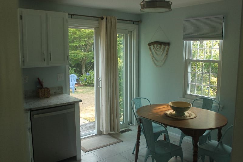 Furnished Finder property 404119_1 photo 16