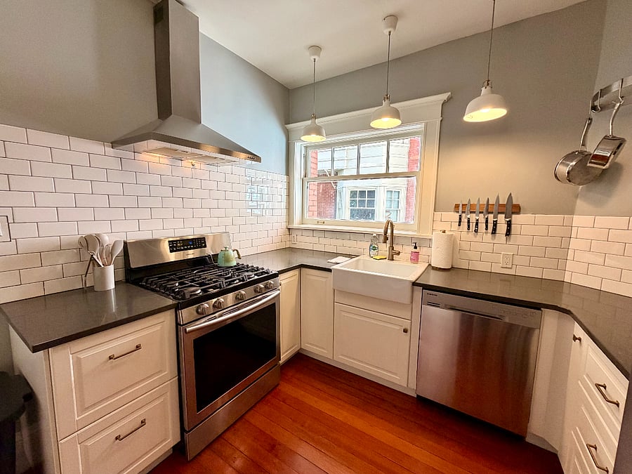 Furnished Finder property 404137_1 photo 16