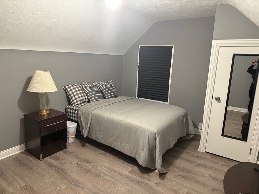 Furnished Finder property 404140_1 photo 18