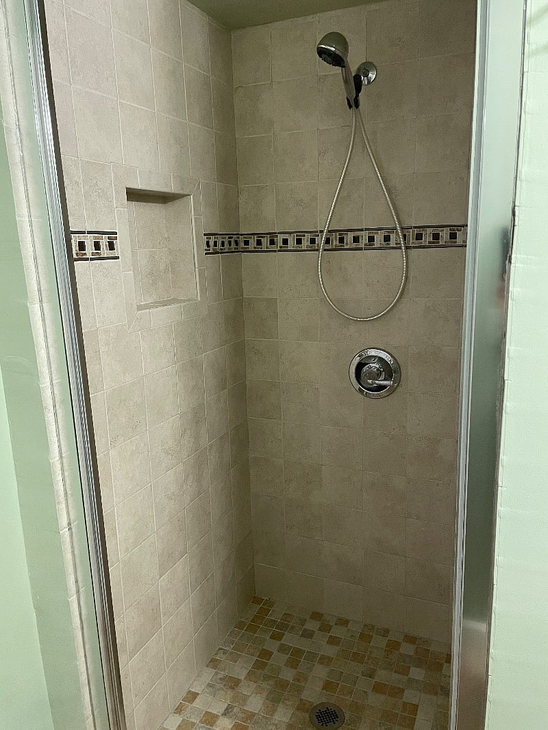 Furnished Finder property 404157_1 photo 21