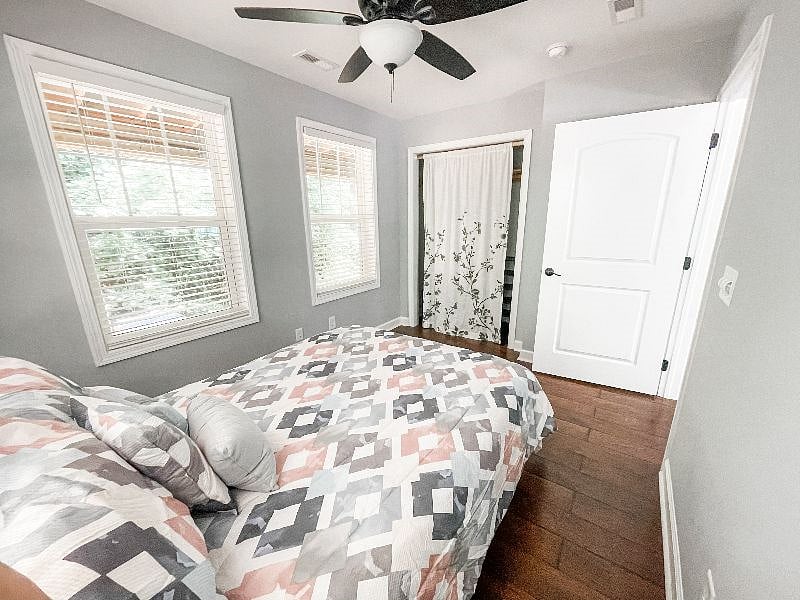 Furnished Finder property 404170_1 photo 9