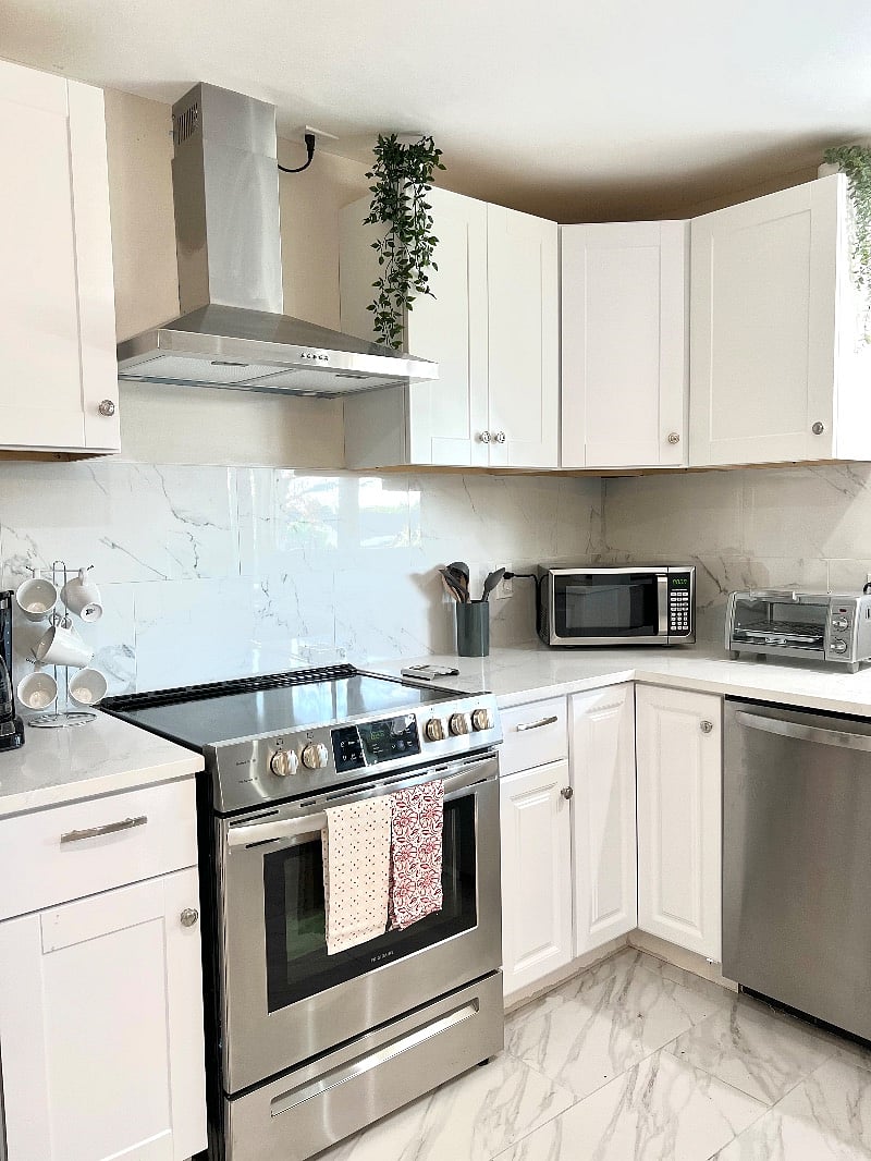 Furnished Finder property 404252_1 photo 11