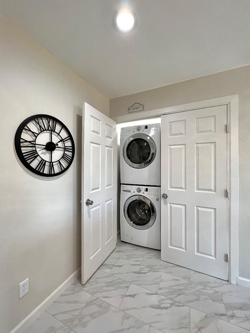 Furnished Finder property 404252_1 photo 28