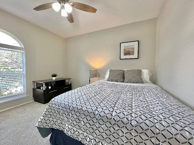 Furnished Finder property 404252_1 photo 20