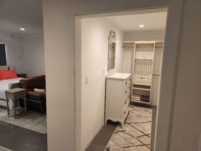 Furnished Finder property 404289_1 photo 5