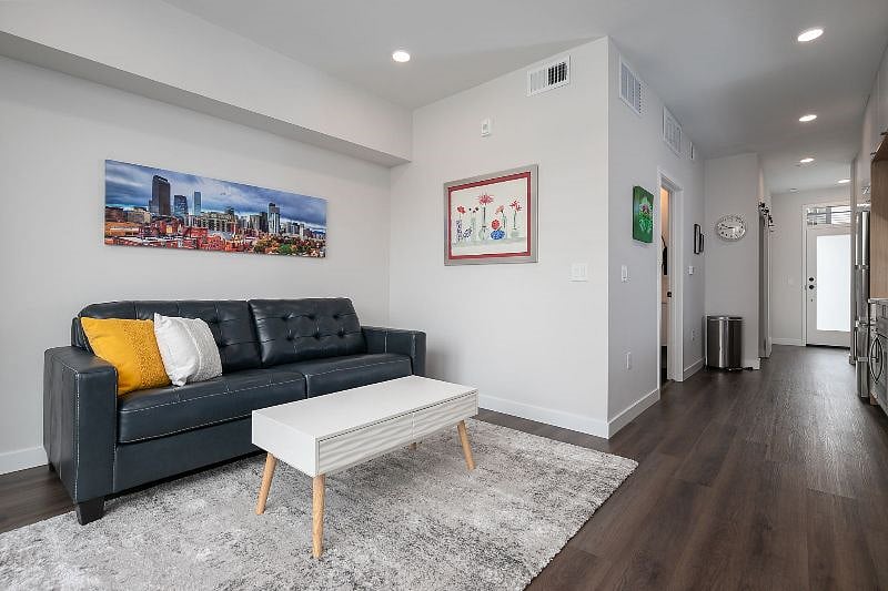 Furnished Finder property 404291_1 photo 10