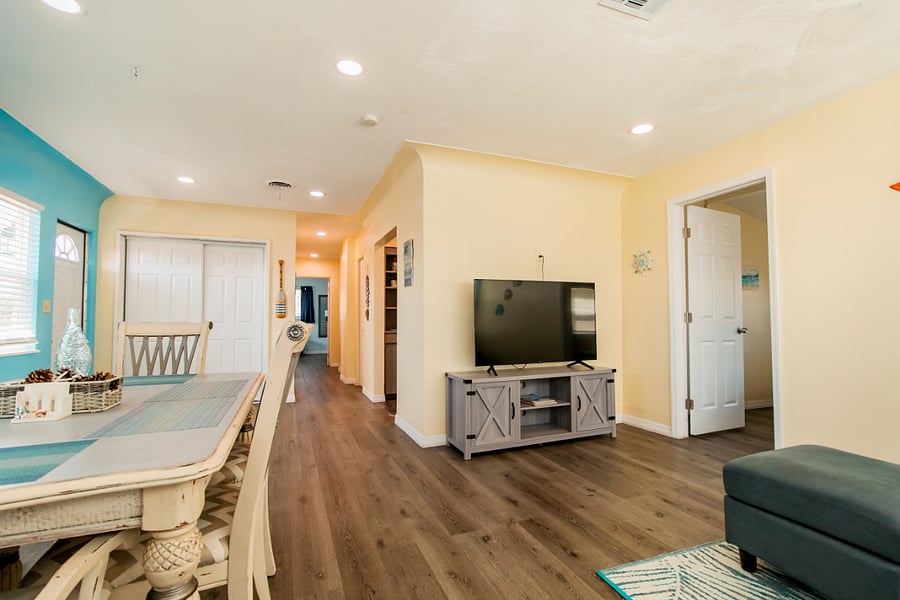 Furnished Finder property 404295_1 photo 5