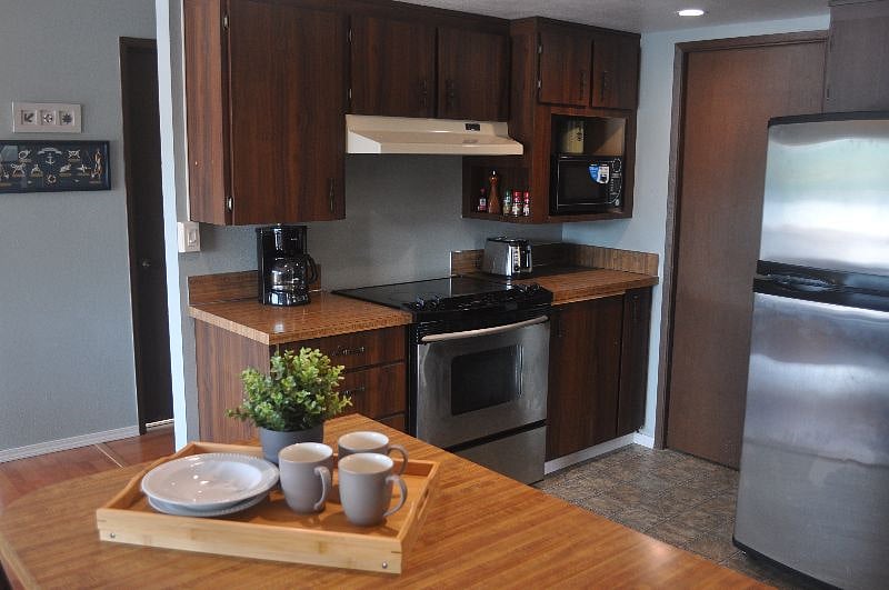Furnished Finder property 404311_1 photo 9