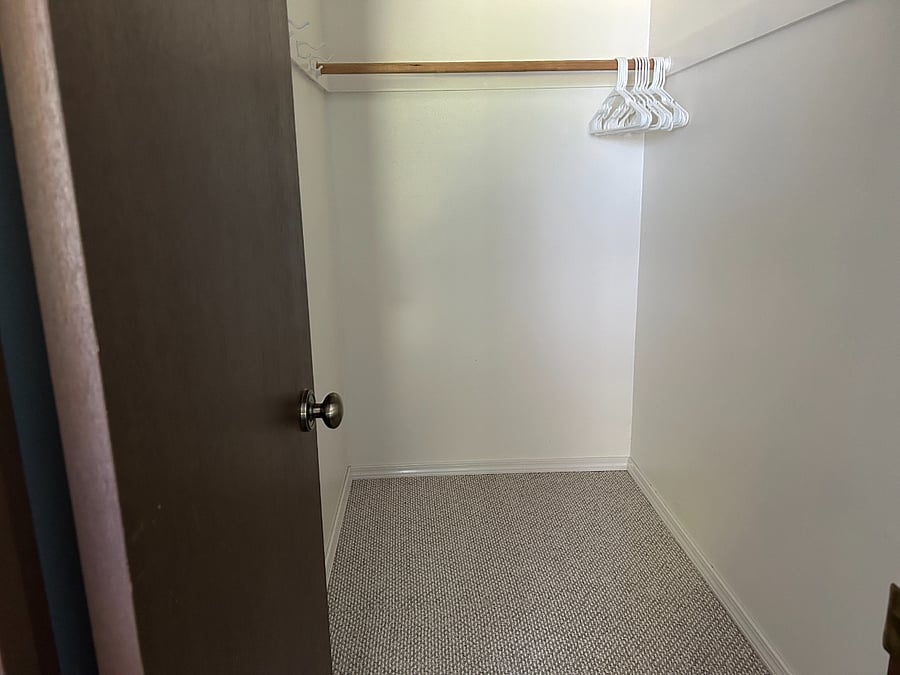 Furnished Finder property 404311_1 photo 11