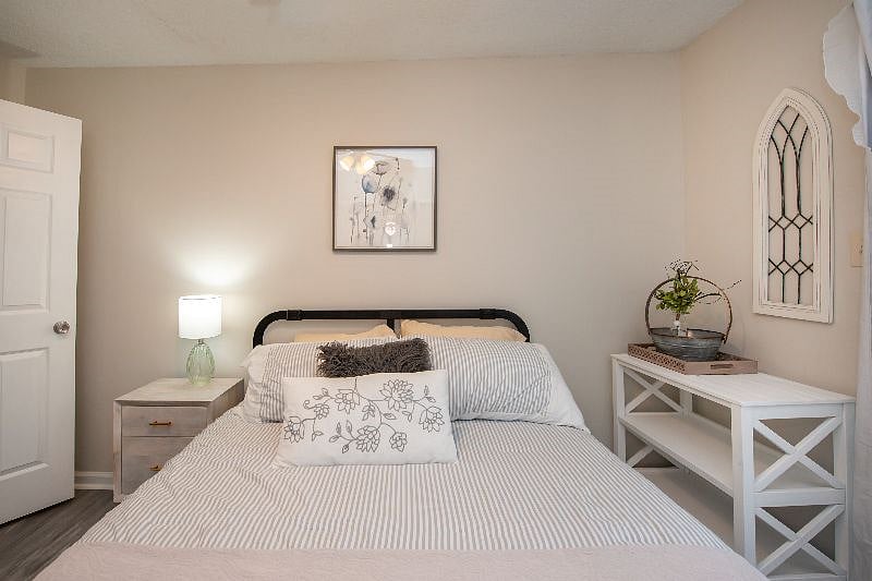 Furnished Finder property 404327_1 photo 22