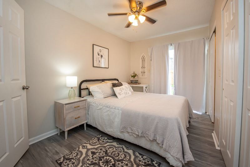 Furnished Finder property 404327_1 photo 23