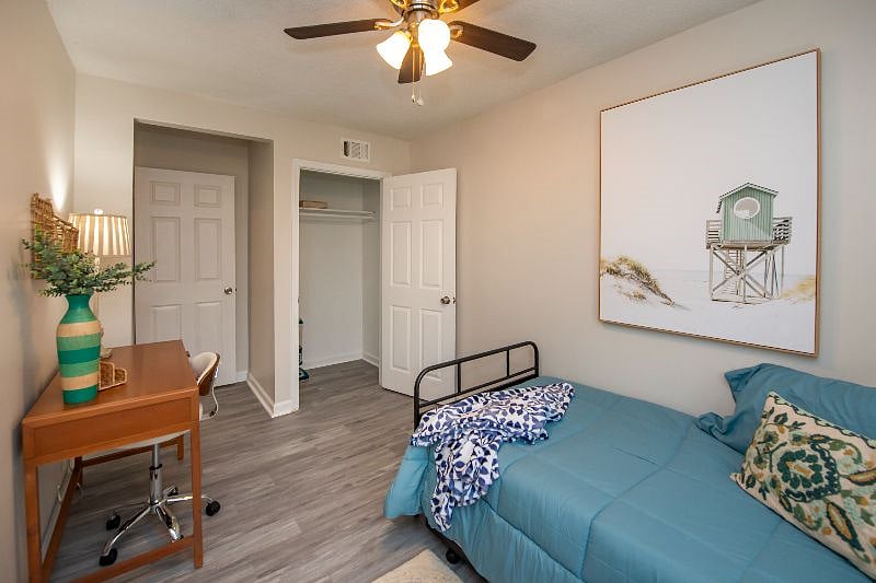 Furnished Finder property 404327_1 photo 41