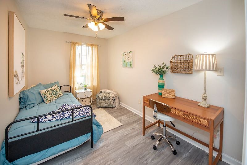Furnished Finder property 404327_1 photo 43