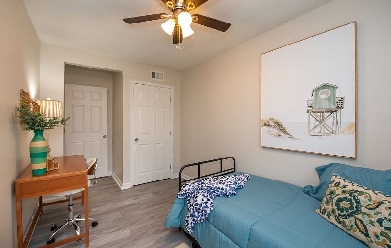 Furnished Finder property 404327_1 photo 44