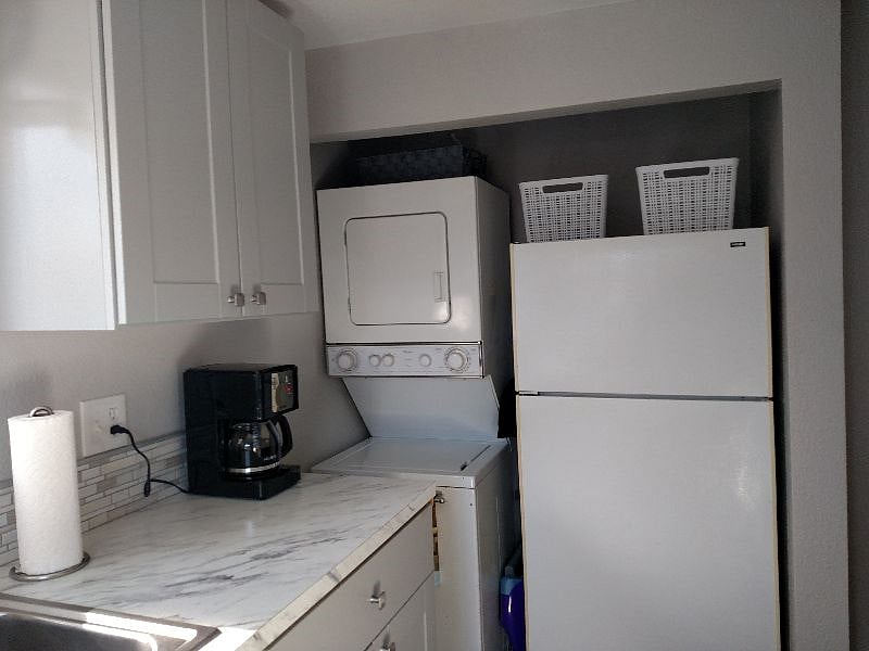 Furnished Finder property 404351_1 photo 8