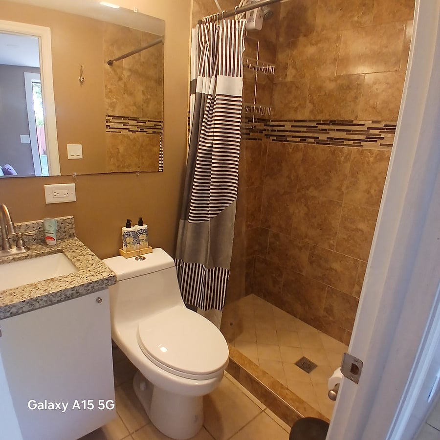 Furnished Finder property 404357_1 photo 9