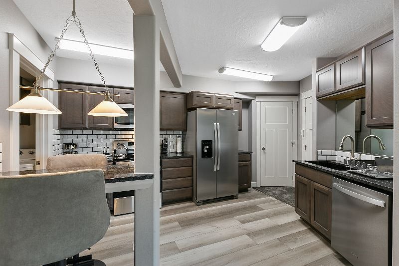Furnished Finder property 404371_1 photo 5
