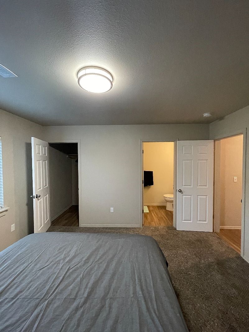 Furnished Finder property 404409_1 photo 10
