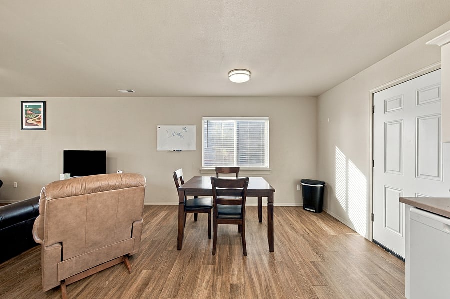 Furnished Finder property 404409_1 photo 23