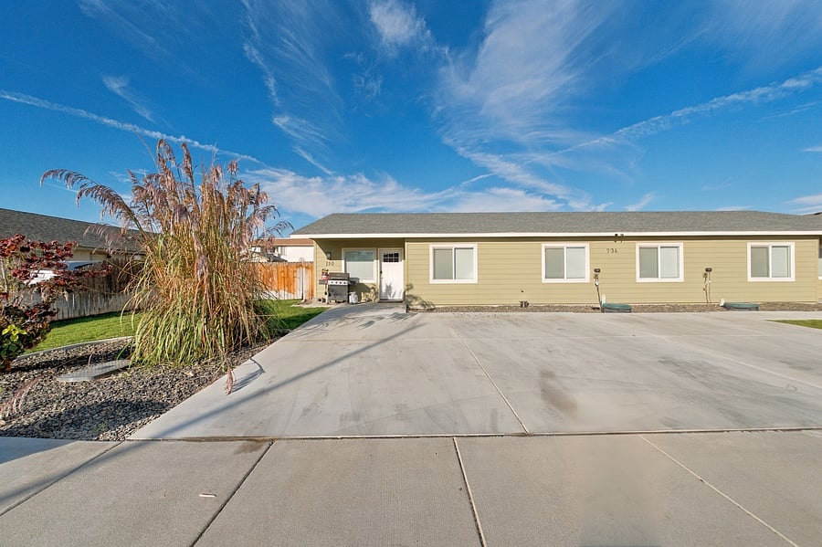Furnished Finder property 404409_1 photo 18