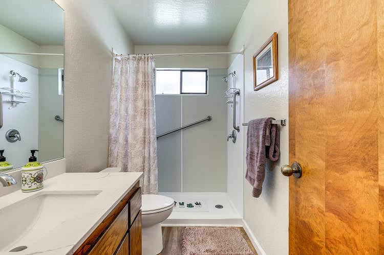 Furnished Finder property 404410_2 photo 16